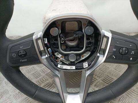 Foto 2ª: Volante Bmw X1 1.8 GI SDRIVE 18I AUT. 136CV 100KW B38 U11 [B38A15P] (2022)