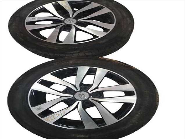 Foto 3ª: Juego LLantas Hyundai i30 1.0 T-GDI (2016)