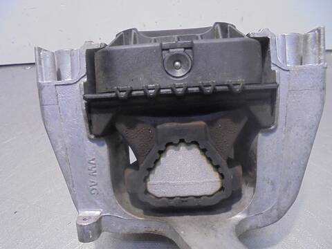 Foto 4ª: Soporte Motor Seat Leon 1.2 TSI 110CV 81KW [CYV] (2015)
