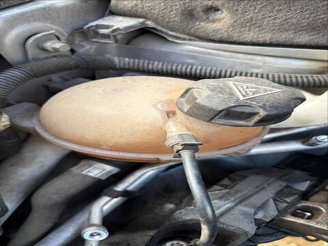 Deposito Expansion Peugeot 2008 STYLE 82CV 60KW