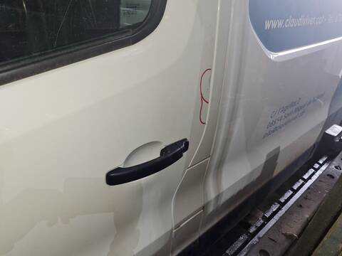 Foto 3ª: Puerta Delantera Izquierda Renault Trafic AUTHENTIQUE 121CV [R9M413] (2017)