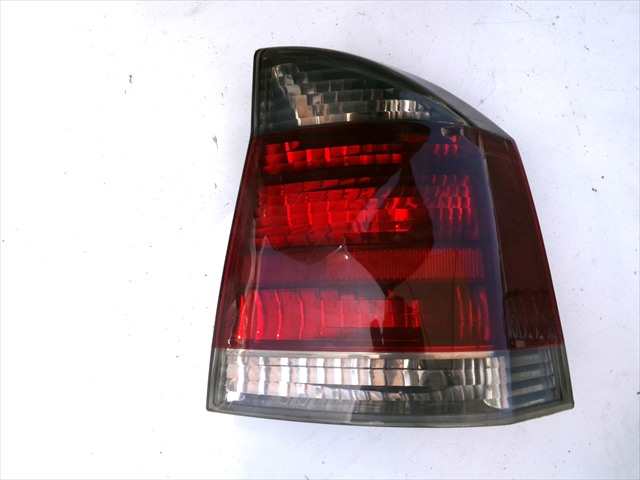 Foto 1ª: Piloto Trasero Derecho Opel Vectra 1.9 CDTI 2005-2008 [Z19DTH] (2006)