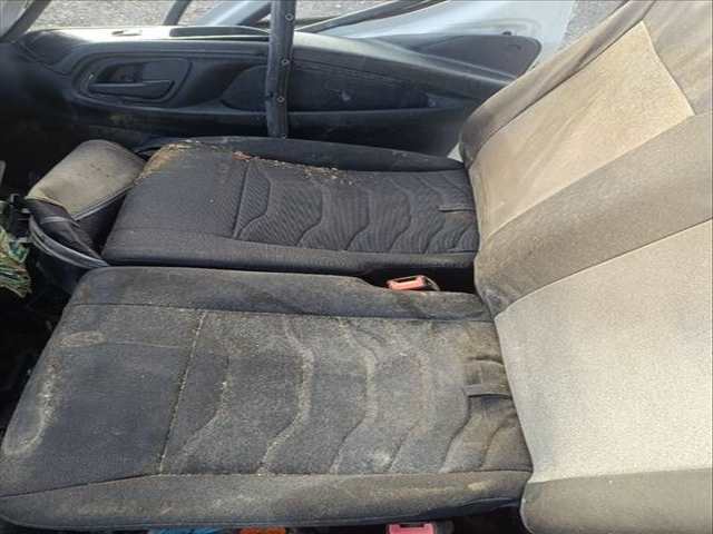 Asiento Delantero Derecho Iveco Daily FURGON 35C... BATALLA 3000 145CV 107KW