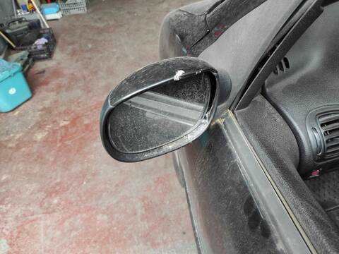 Retrovisor Izquierdo Peugeot 206 KFW