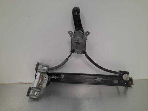 Foto 2ª: Elevalunas Manual Trasero Derecho Seat Ibiza ECOMOTIVE 75CV 55KW [CFWA] (2014)