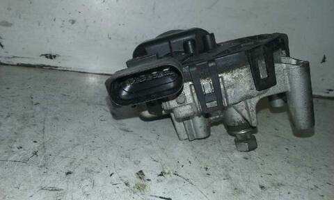 Foto 3ª: Motor Limpia Delantero Volkswagen Polo 1.4 16V 75CV 55KW [BKY] (2004)