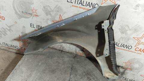 Foto 2ª: Aleta Delantera Derecha Mercedes Clase ML 320 3.0 CDI W164) 224CV 165KW 164.122) [OM642940] (2005)