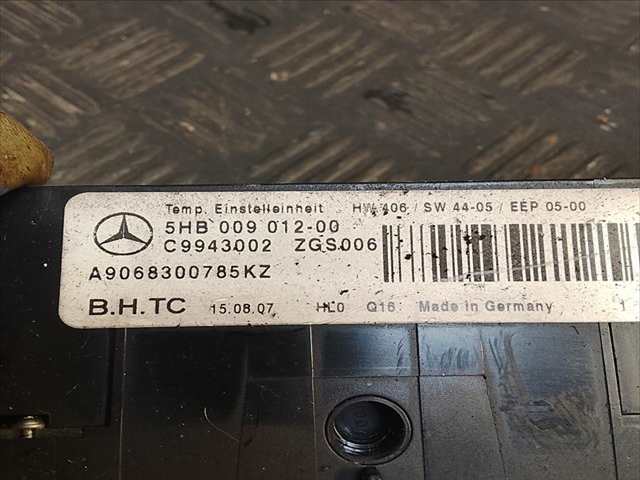 Foto 2ª: Mando Calefacción A. A. Mercedes Sprinter 0.1 (2010)