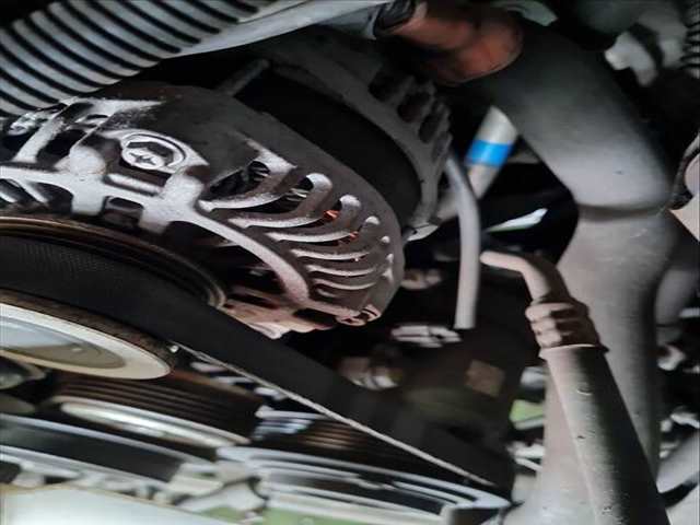 Foto 2ª: Alternador Nissan Pathfinder 2.5 DCI SE 190CV 140KW [YD25] (2014)