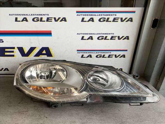 Faro Derecho Volkswagen Polo 1.4 TDI68CV 0CV