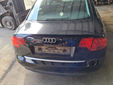 Portón Audi A4 1.9 TDI BERLINA 116CV 85KW