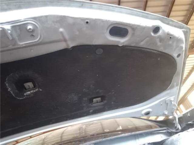 Foto 3ª: Capot Renault Clio 1.5 PACK DYNAMIQUE [1.5 LTR. - 63 KW DCI DIESEL CAT] [k9k t7]