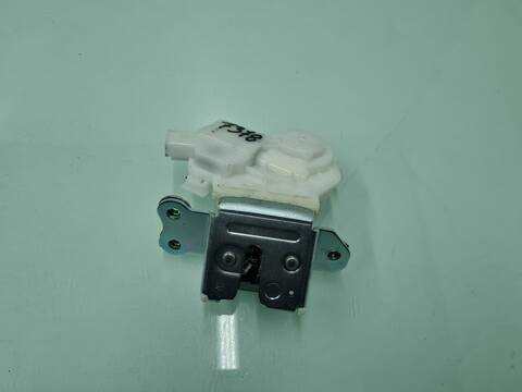 Cerradura Maletero Portón Mitsubishi Eclipse KAITEKI 4WD 163CV 120KW