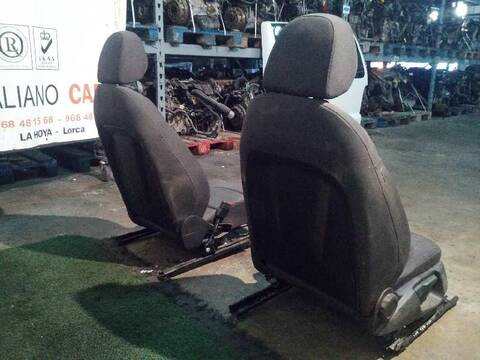 Foto 4ª: Asientos Traseros Audi A4 BASICO 143CV 105KW [CAGA] (2009)