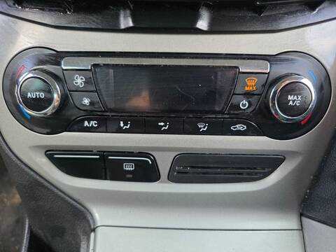 Mando Climatizador Ford Focus AMBIENTE 105CV 77KW