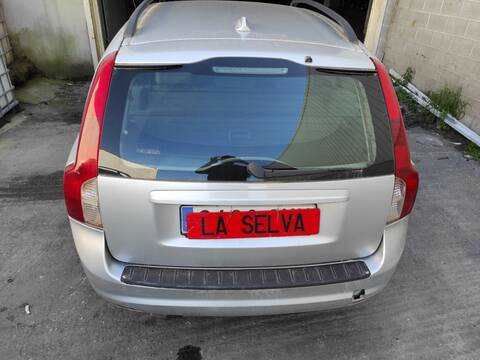 Foto 2ª: Portón Volvo V50 D4164T FAMILIAR (2010)