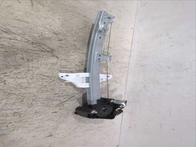 Elevalunas Manual Trasero Izquierdo Hyundai i20 1.0 T-GDI 101CV 74KW