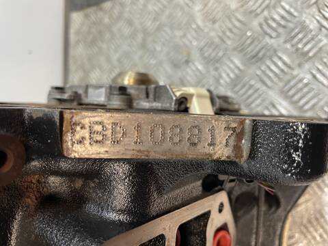 Foto 2ª: Bloque Motor Volkswagen Passat BERLINA (2005)