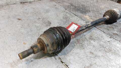 Foto 4ª: Transmision Delantera Derecha Mercedes Clase ML 320 3.0 CDI W164) 224CV 165KW 164.122) [OM642940] (2006)