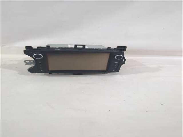 Foto 1ª: Pantalla Multifuncion Toyota Yaris 1.5 NSP131_) 112CV 82KW [2NR-FKE] (2017)