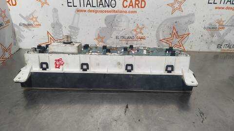 Foto 3ª: Cuadro de Instrumentos Nissan Terrano VERSION INDEFINIDA (1993)