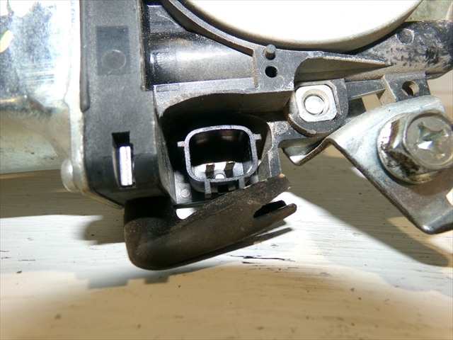 Foto 4ª: Elevalunas Eléctrico Delantero Derecho Nissan X-Trail 2.2 DCI 2001-2014 [YD22] (2007)