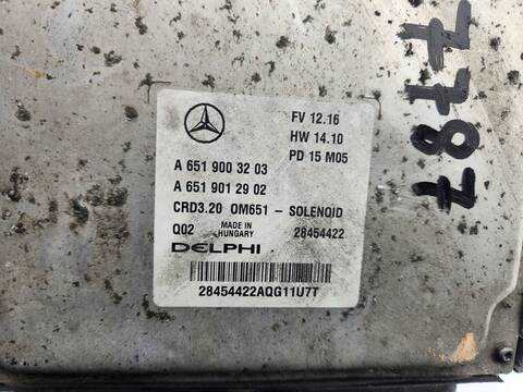 Foto 2ª: Centralita Motor ECU Mercedes Sprinter 310/313/316 CDI 906.631/633/635/637) 95CV 70KW CAJA CERRADA [651955] (2015)