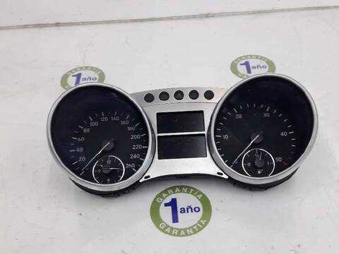 Foto 2ª: Cuadro de Instrumentos Mercedes Clase R 320 3.0 CDI 224CV 7V [642950] (2005)