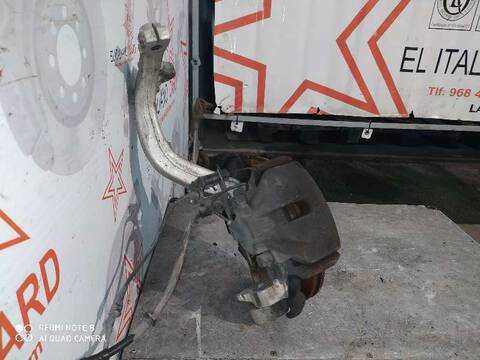 Foto 3ª: Mangueta Delantera Derecha Audi A4 2.0 TDI 16V 103KW) BERLINA 140CV [BRE] (2006)