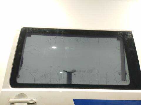 Foto 3ª: Puerta Lateral Corredera Izquierda Volkswagen Multivan 2.0 D 115CV 85KW T5 7HM 7HN 7HF 7EF 7EM 7EN) [CFCA] (2012)