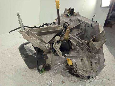 Foto 3ª: Caja Cambios Renault Scenic 1.5 DCI DIESEL 101CV 74KW [K9K728] (2005)