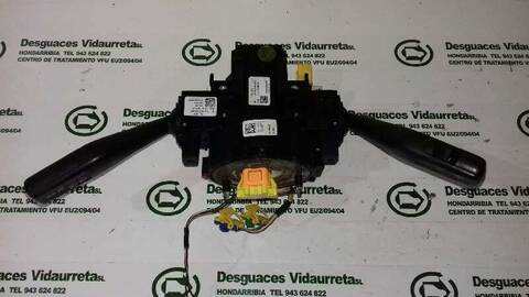 Foto 2ª: Mando Multifuncion Volkswagen Passat TRENDLINE BERLINA 140CV 103KW [BKP] (2005)