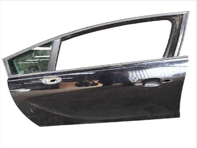 Foto 1ª: Puerta Delantera Izquierda Opel Meriva 1.7 CDTI 75) (2010)