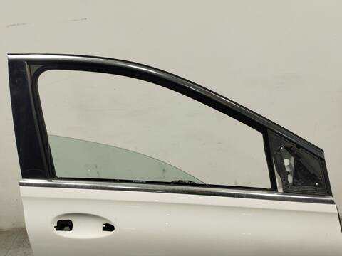 Foto 2ª: Puerta Delantera Derecha Mercedes Clase B 150 B 200 D 247.012) 150CV 110KW [654920] (2019)