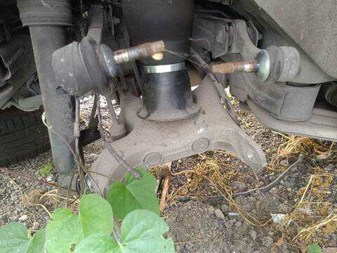 Brazo Suspension Trasero Derecho Bmw X6 XDRIVE3.5D 286CV 210KW