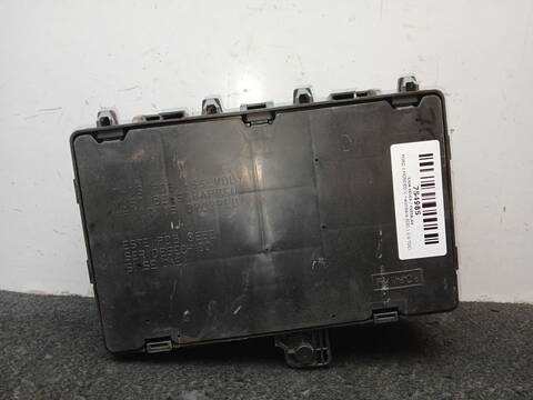 Foto 2ª: Caja Reles Fusibles Ford Mondeo 2.0 TDCI HATCHBACK 150CV 110KW [T7CA,T7CC,T7CD,T7CE,T7CF,T7CN,T7CP,T7CQ] (2015)