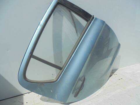 Foto 3ª: Puerta Trasera Derecha Hyundai i20 1.2 CAT 78CV 57KW [G4LA] (2011)