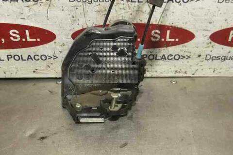 Cerradura Puerta Trasera Derecha Toyota Rav4 EXECUTIVE 177CV 130KW