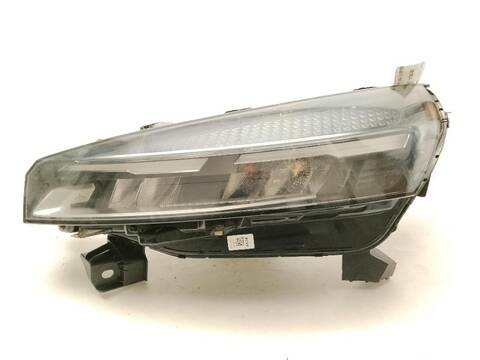 Faro Izquierdo Renault Clio 1.6 E-TECH 145 B7MU)