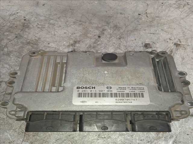 Foto 1ª: Centralita Motor ECU Renault Scenic 1.9 DIESEL [F9Q L8] (2007)