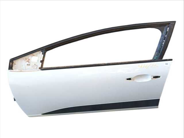 Foto 2ª: Puerta Delantera Izquierda Dacia Sandero TCE 90 B8M1 B8MA B8AC) (2012)