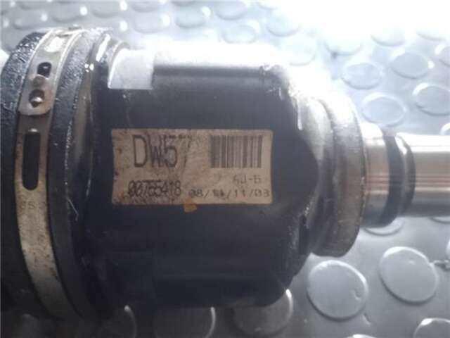 Foto 3ª: Transmision Delantera Derecha Toyota Prius HÍBRIDO BASIS [HÍBRIDO 57 KW ( 1.5 LTR. - 57 CAT)] [1NZ-FXE]