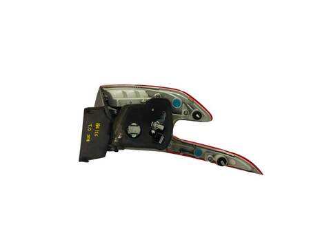 Foto 2ª: Piloto Trasero Izquierdo Peugeot 308 STYLE 1 BLUE 131CV [YH01] (2014)