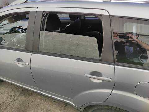 Puerta Trasera Izquierda Mitsubishi Outlander BSY