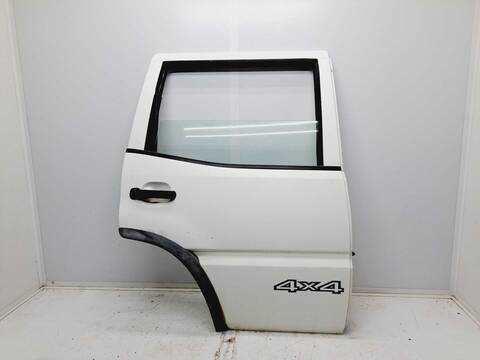 Puerta Trasera Derecha Nissan Terrano AVENTURA 125CV 92KW