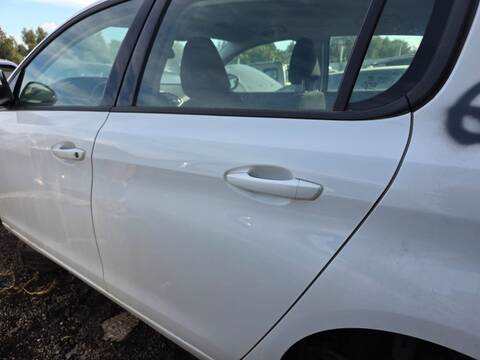 Puerta Trasera Izquierda Peugeot 308 TECH EDITION 131CV 96KW