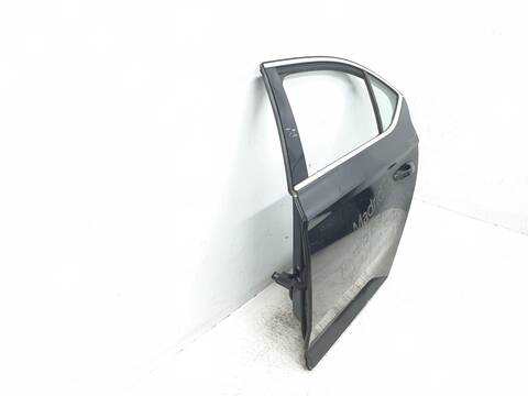 Foto 3ª: Puerta Trasera Izquierda Skoda Superb ACTIVE [DFGA] (2015)