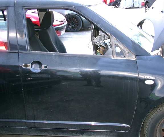 Foto 1ª: Puerta Delantera Derecha Suzuki Swift 1.3 D 2006-2011 [Z13DTJ] (2009)