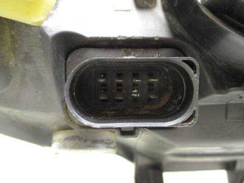 Foto 3ª: Faro Izquierdo Seat Cordoba ALM BERLINA (2000)