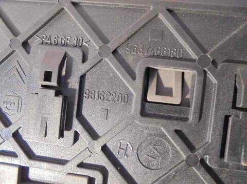 Foto 2ª: Caja Reles Fusibles Citroen C5 EXCLUSIVE 133CV 98KW [4HX] (2001)